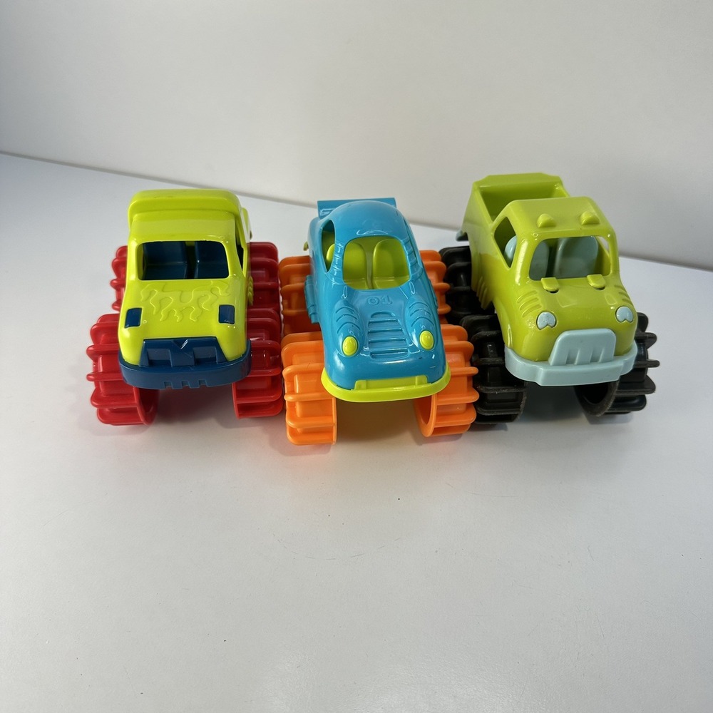 B You Water and Sand Vehicles by Battat Lot of 3 4" Cars Beach Playset for Kids